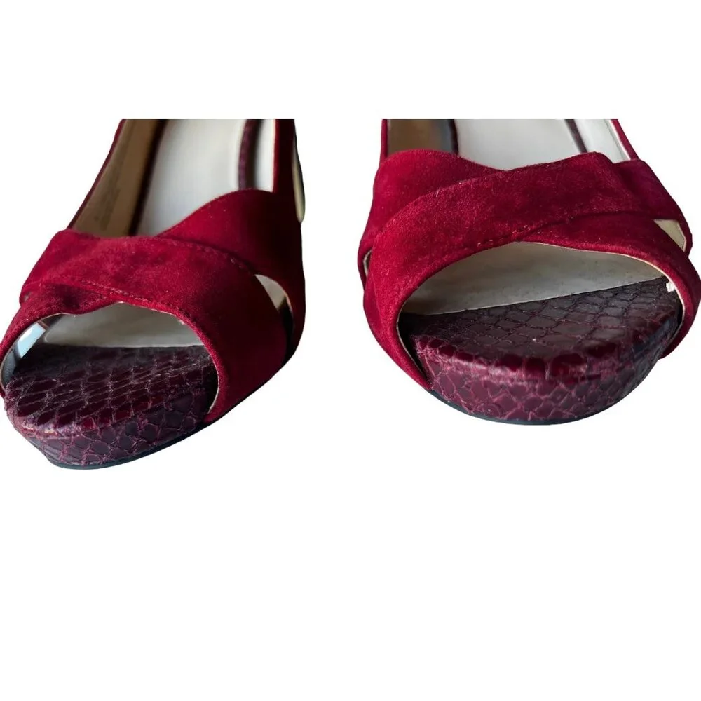 Franco Sarto Women’s Size 9.5 M Heels Maroon & Red Suede Snake Skin Peep  Toe